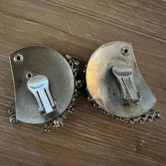 Vtg. Clip On Climber Earrings - Picture 3 of 3